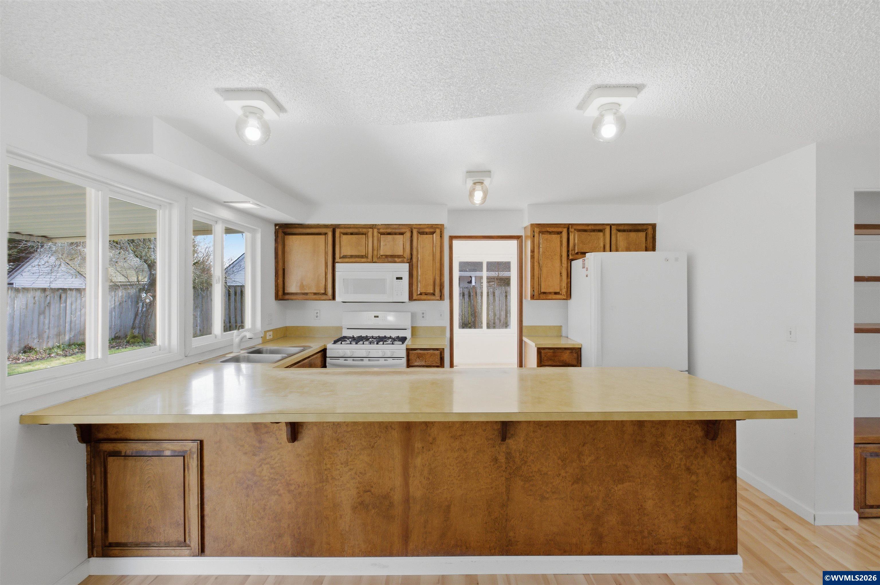 1062 33rd Avenue Southwest Albany, OR 97321 - Photo 12 of 50 Gallery Image 12