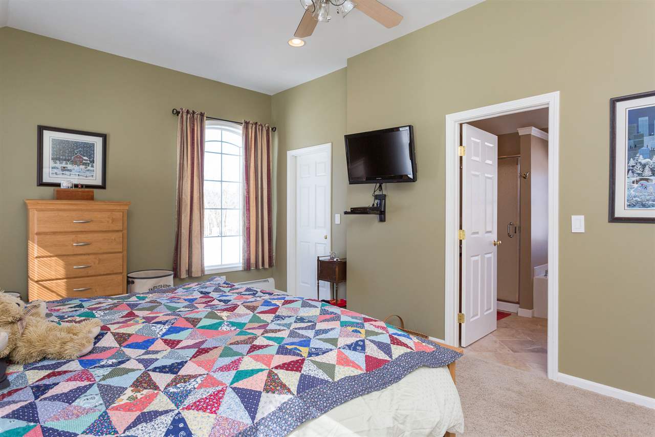 5 Lovell Road Stratham, NH 03885 - Photo 17 of 35