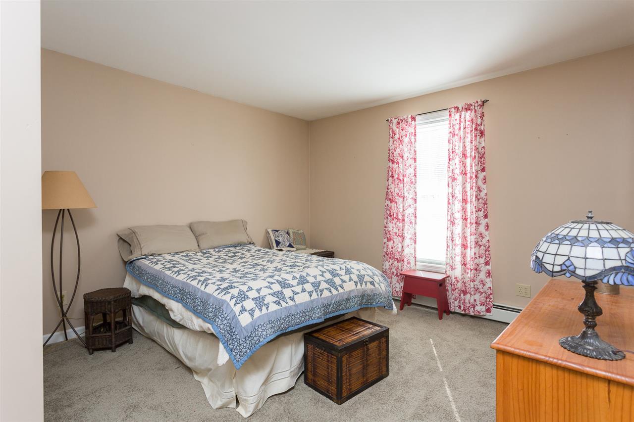 5 Lovell Road Stratham, NH 03885 - Photo 21 of 35