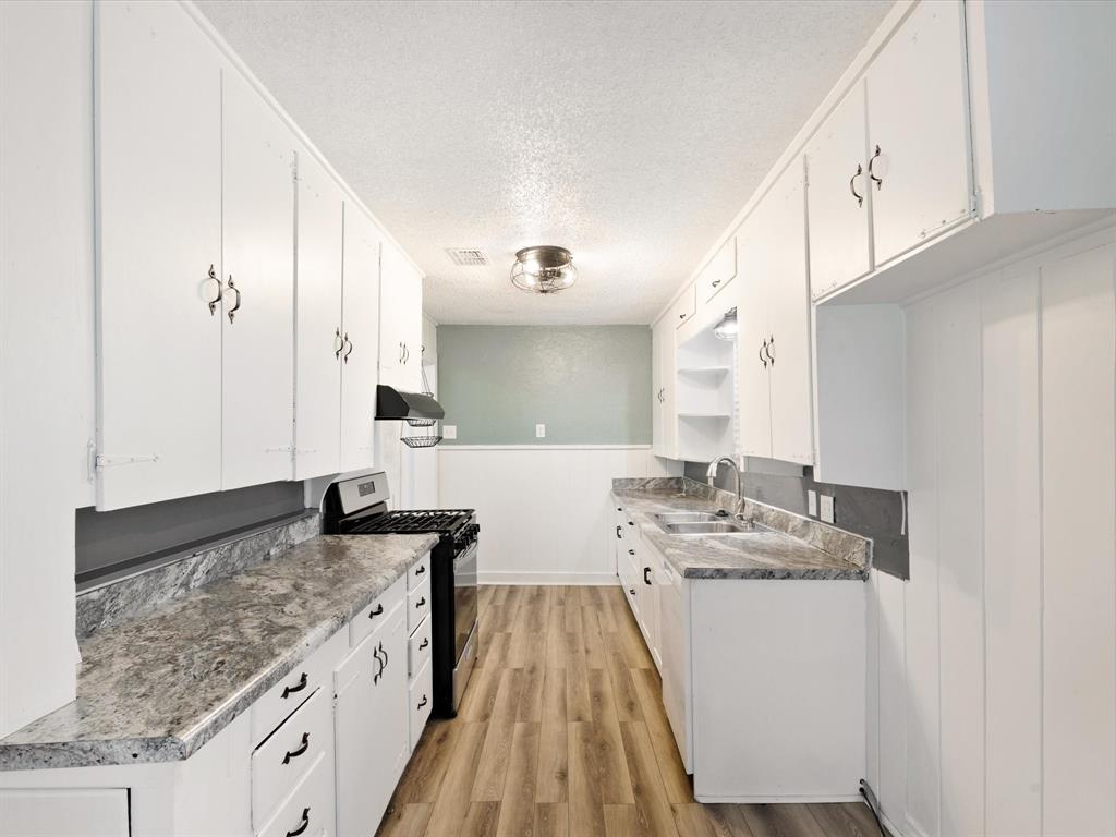 222 Barnes Bridge Road Sunnyvale, TX 75182 - Photo 7 of 18