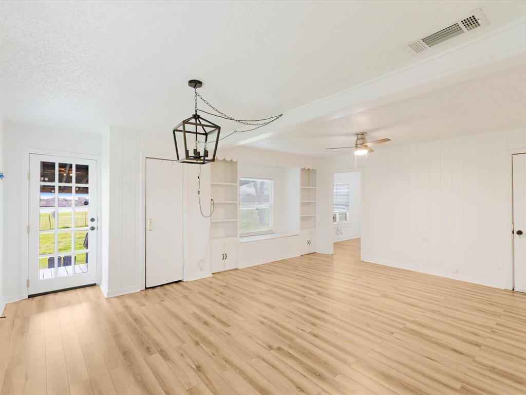 222 Barnes Bridge Road Sunnyvale, TX 75182 - Photo 8 of 18