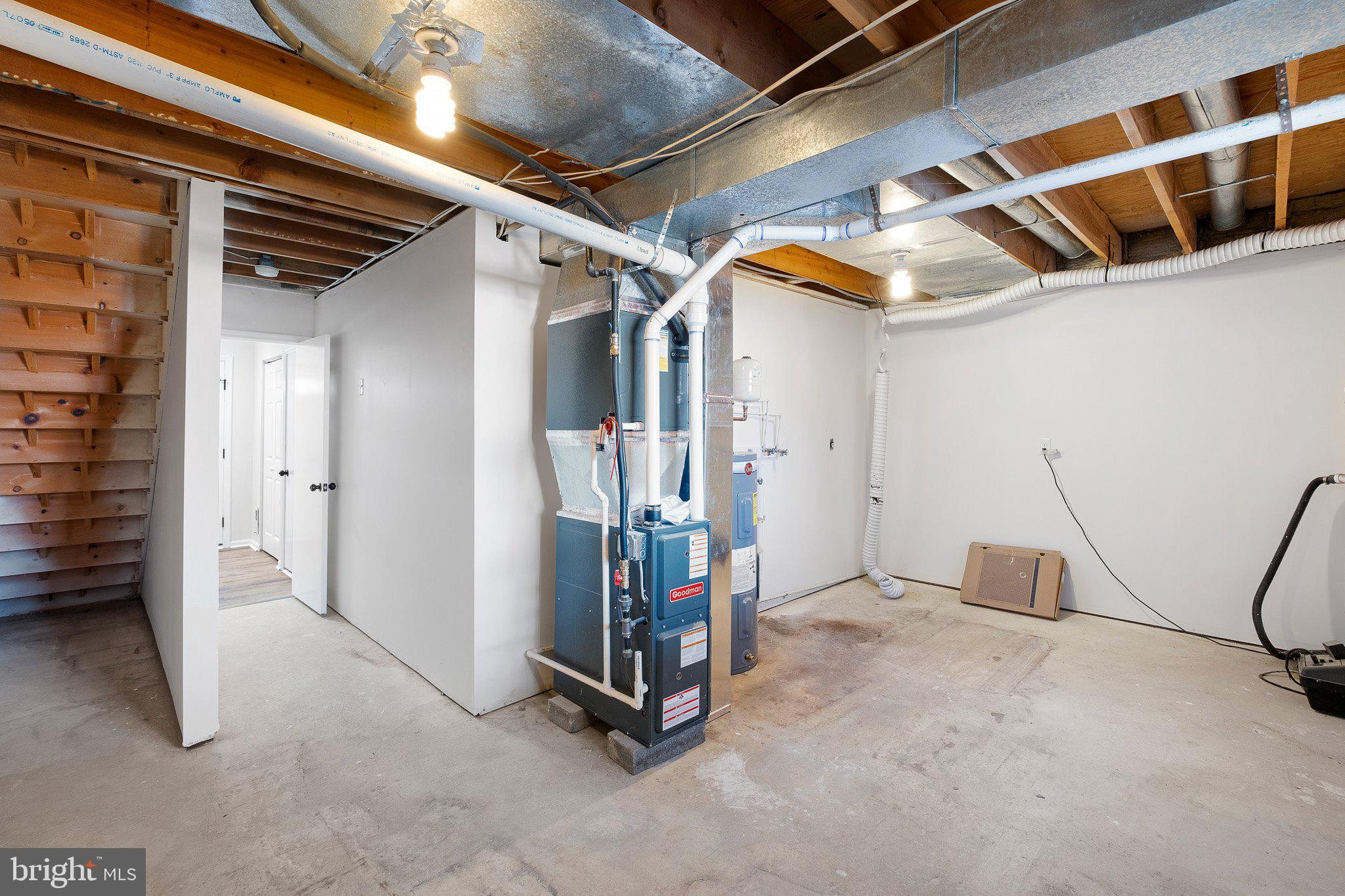 1050 Old Forge Road New Castle, DE 19720 - Photo 22 of 25 a view of a room with wooden floor