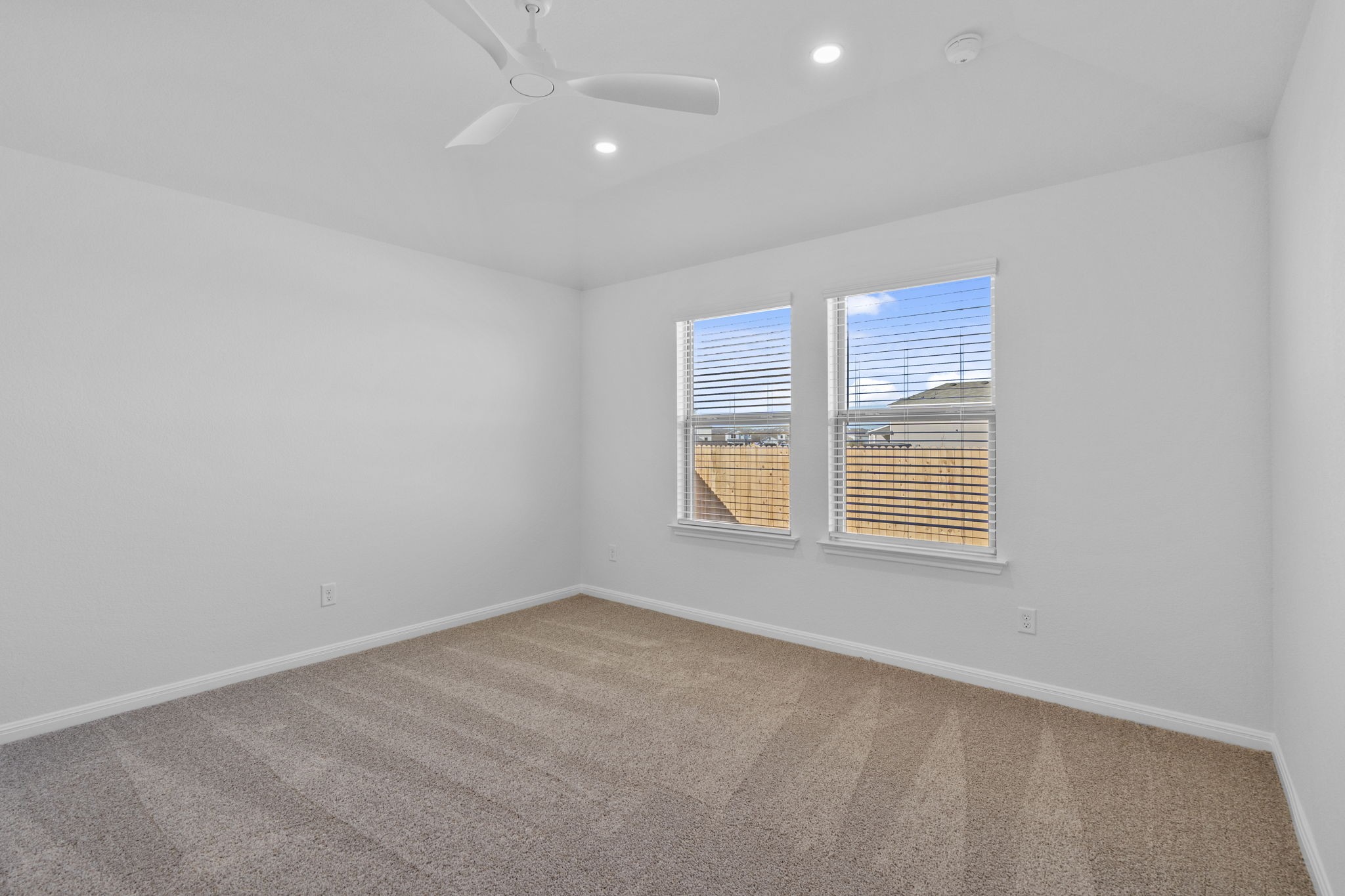 125 Hatari Trail Jarrell, TX 76537 - Photo 17 of 40