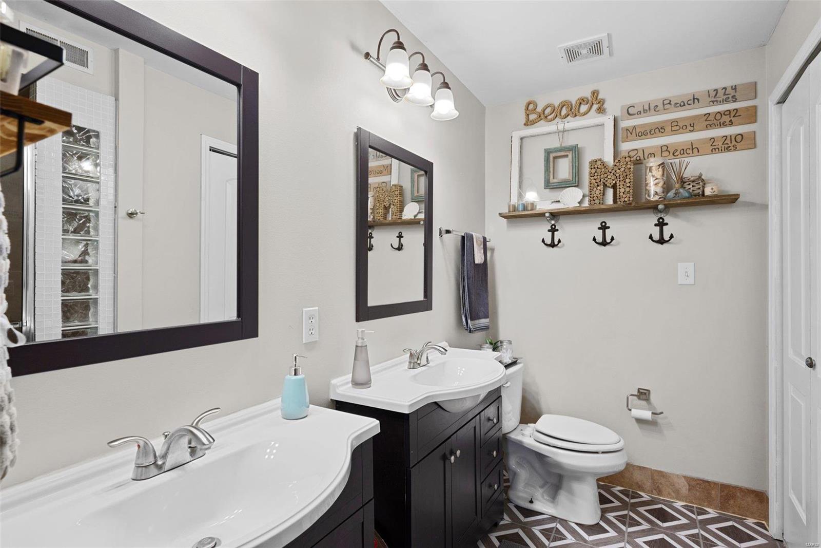 1102 Spring Creek Lane O'Fallon, MO 63368 - Photo 13 of 16