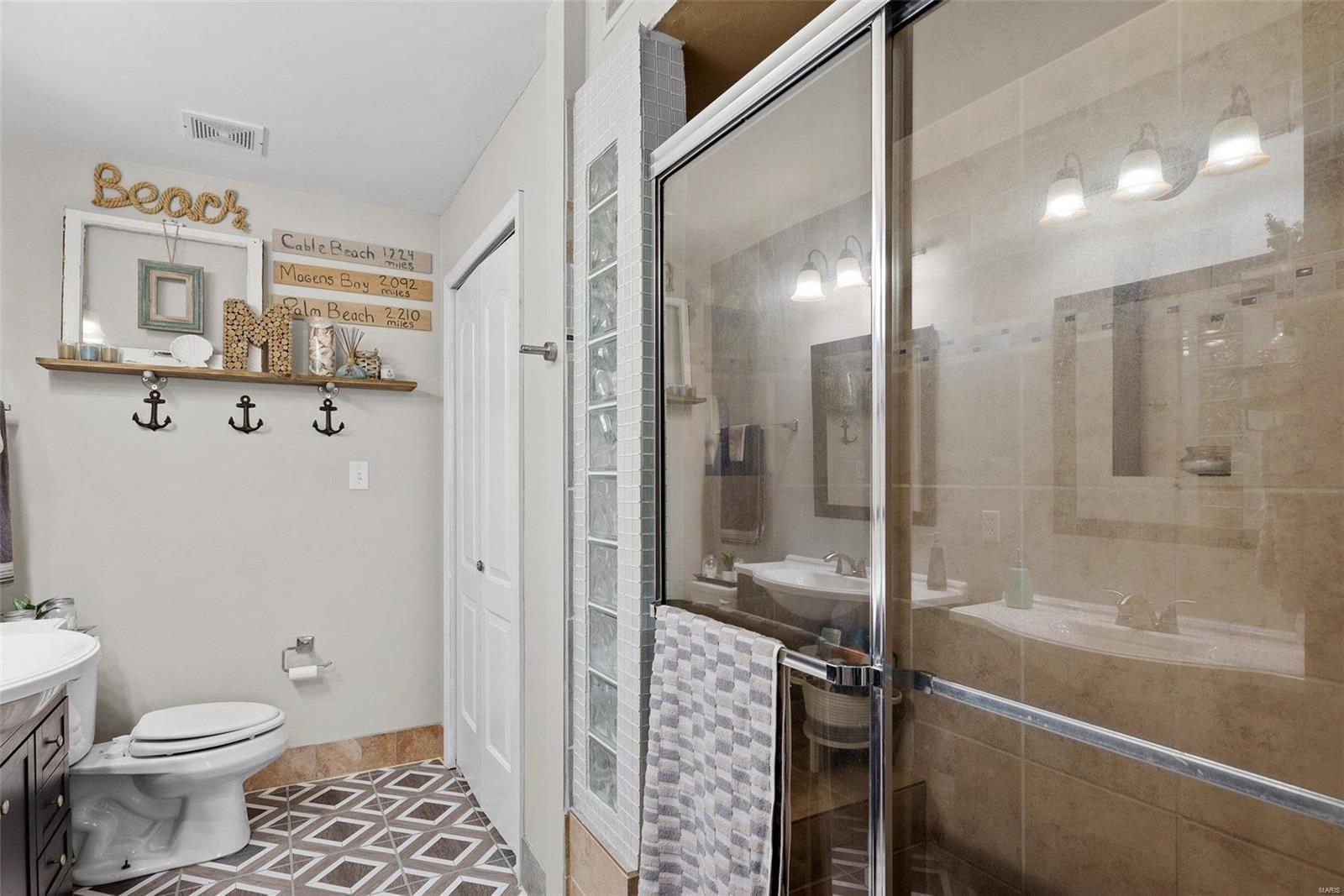 1102 Spring Creek Lane O'Fallon, MO 63368 - Photo 14 of 16