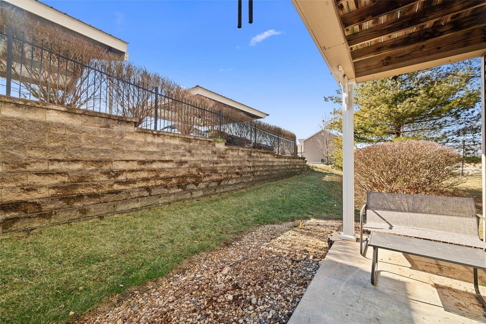 1102 Spring Creek Lane O'Fallon, MO 63368 - Photo 2 of 16