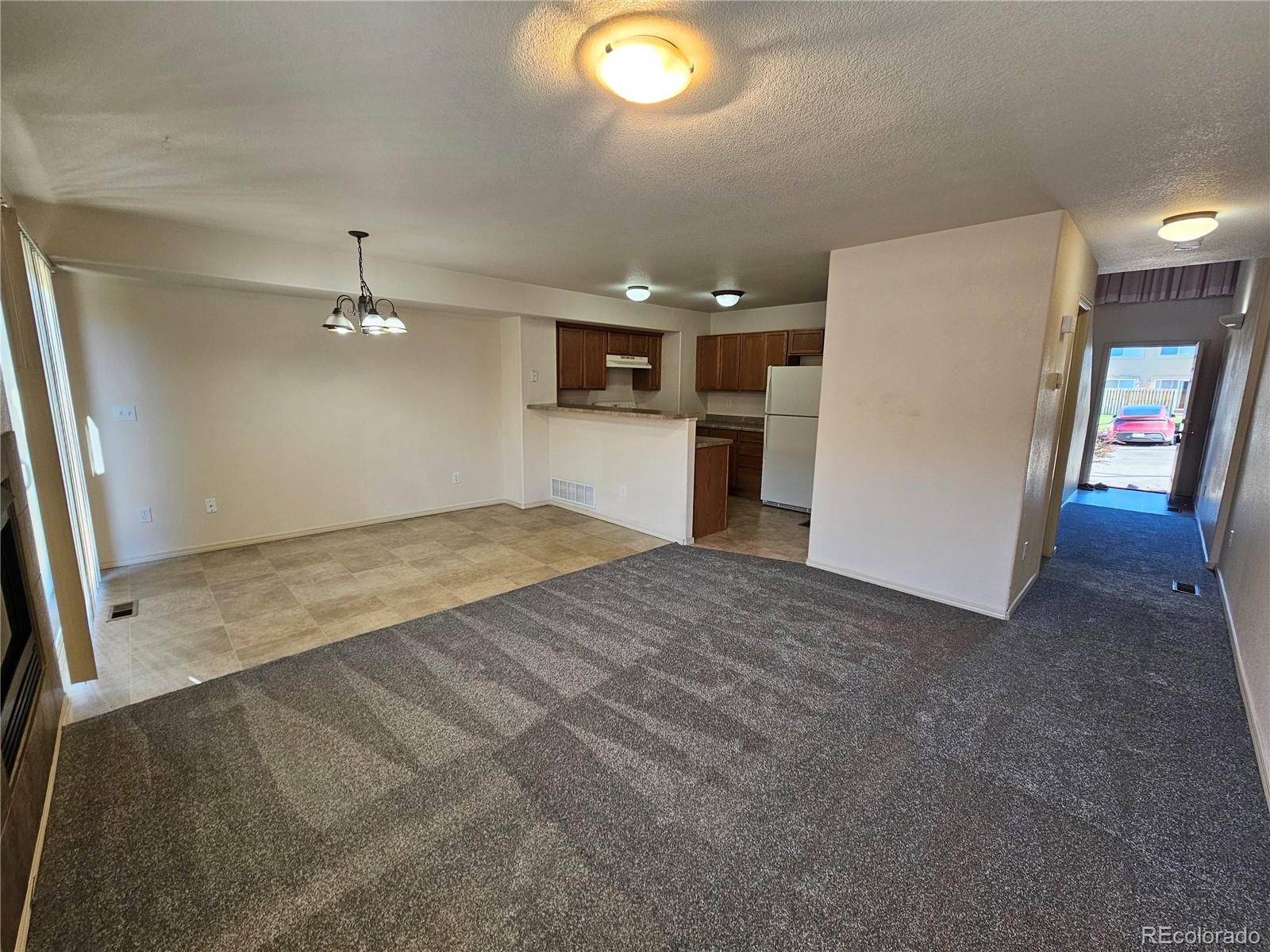 5646 Appalachian View Colorado Springs, CO 80918 - Photo 5 of 19