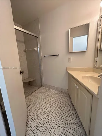 $269,777 | 534 Briarwood Circle, Unit 148, Hollywood, FL 33024