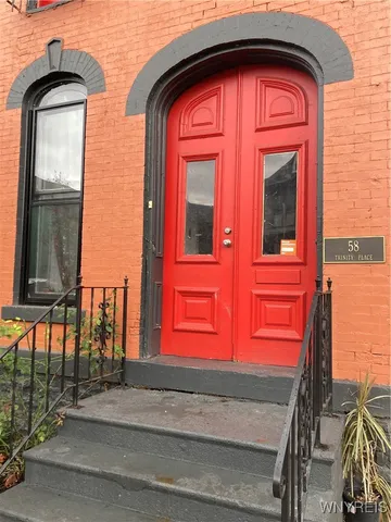 $825 | 58 Trinity Place, Unit 7, Buffalo, NY 14201