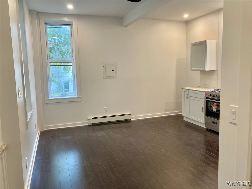 58 Trinity Place, Unit 7 Buffalo, NY 14201 - Photo 2 of 9