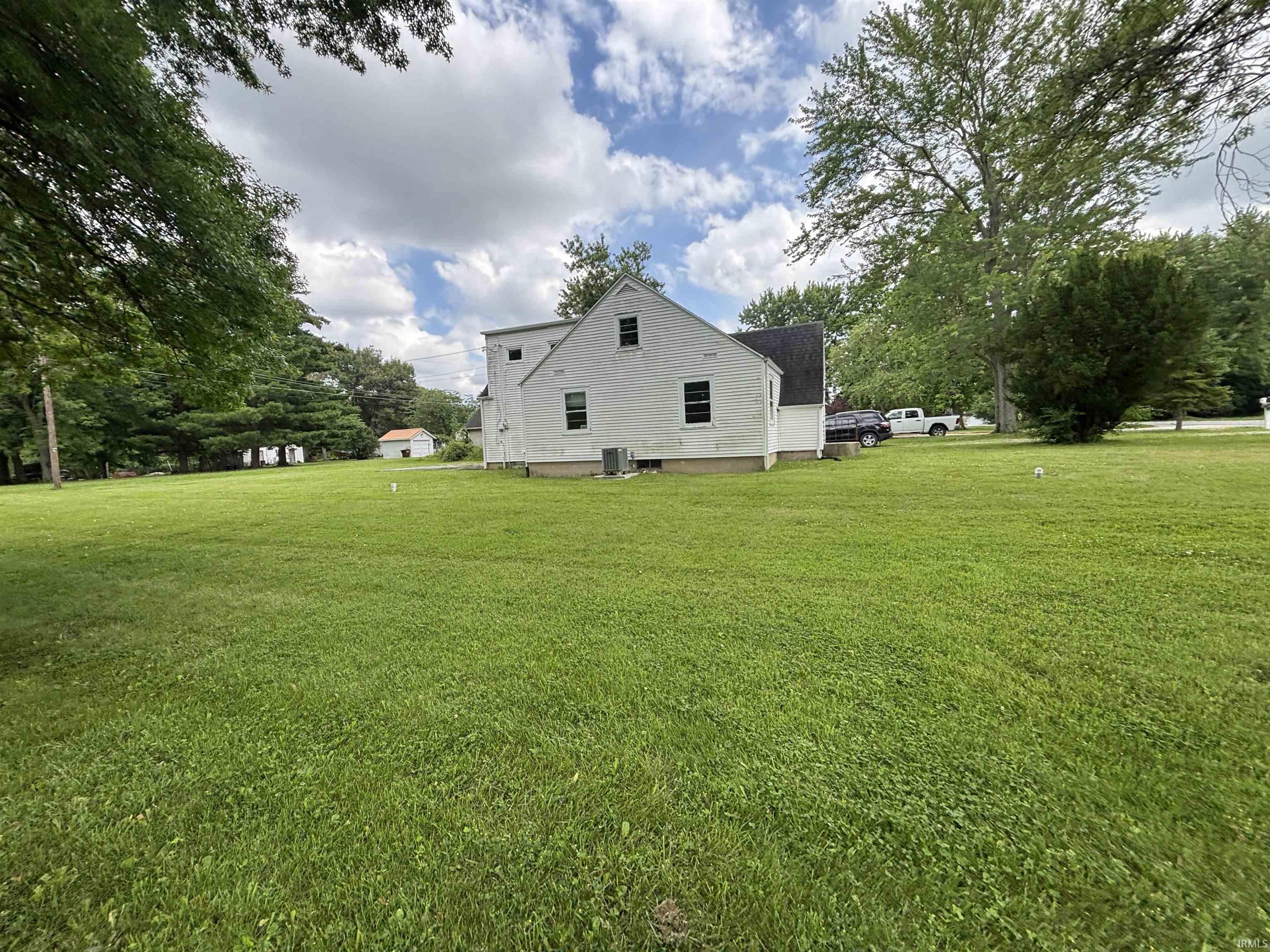 2526 Beineke Road Fort Wayne, IN 46808 - Photo 14 of 16