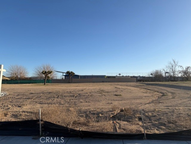 2 Valencia Street Hesperia, CA 92345 - Photo 3 of 4 a view of lake