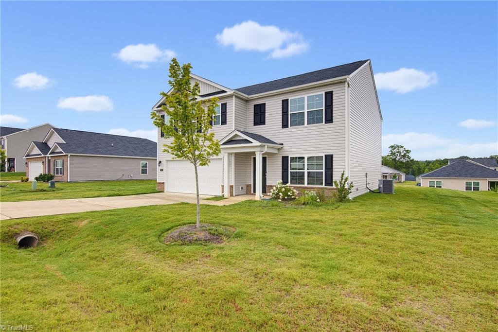 167 Birch Tree Way Mayodan, NC 27027 - Photo 3 of 30