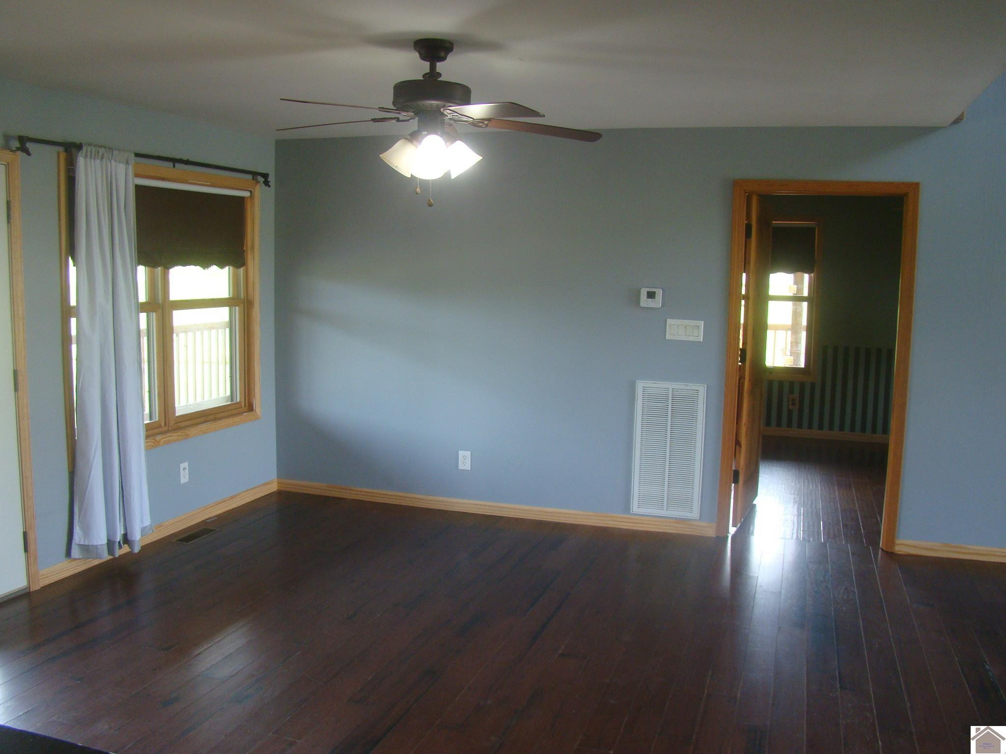 67 Linton Road Cadiz, KY 42211 - Photo 4 of 16 Photo 4