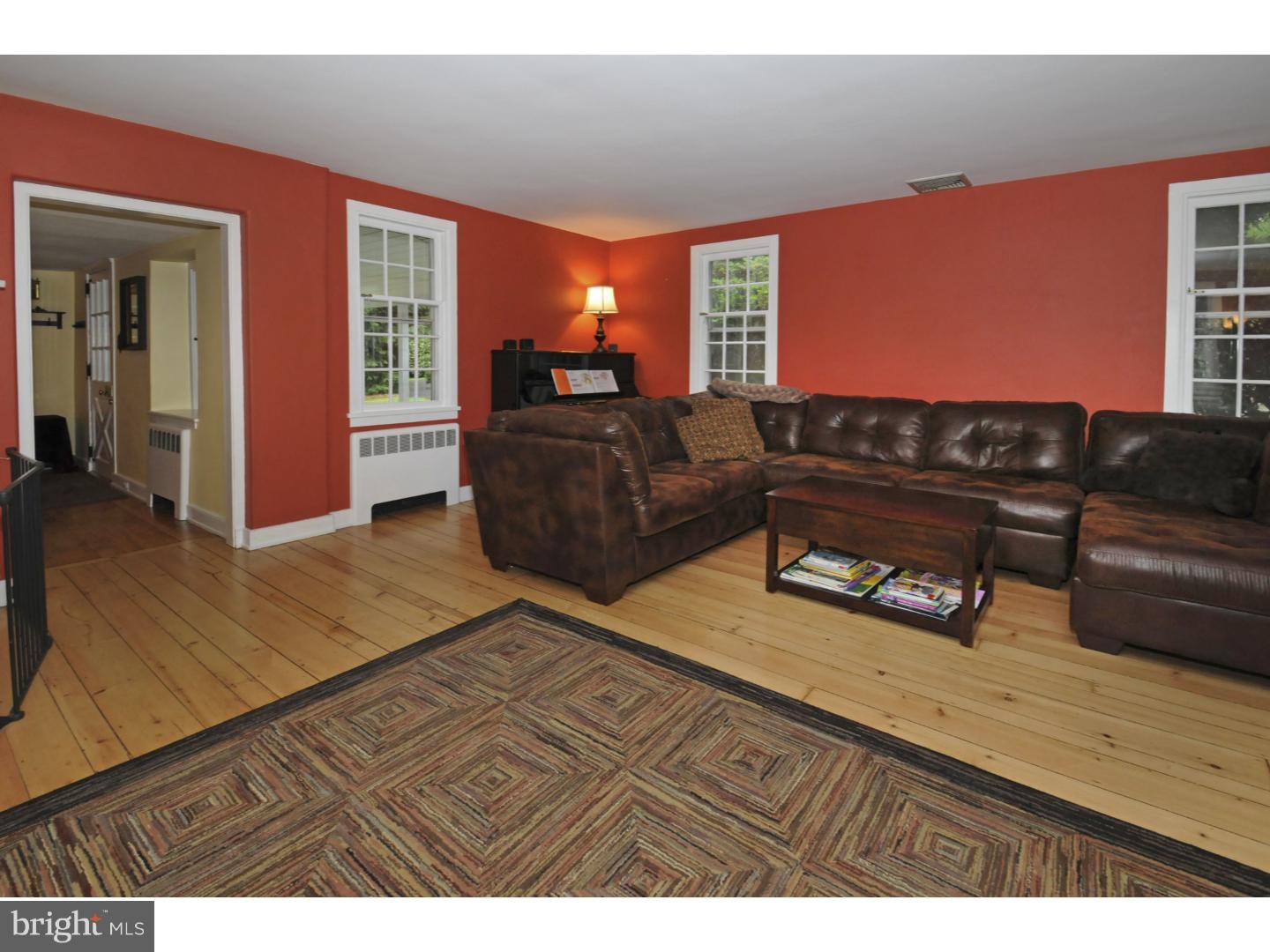 7708 Oak Lane Road Cheltenham, PA 19012 - Photo 12 of 32 Spacious Great Room