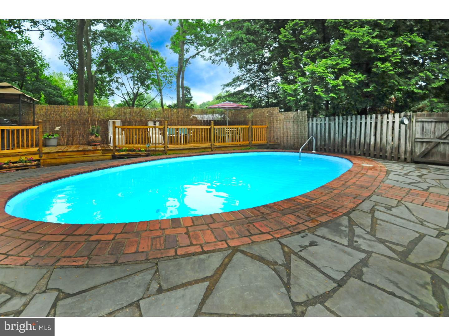 7708 Oak Lane Road Cheltenham, PA 19012 - Photo 18 of 32 Saltwater Pool