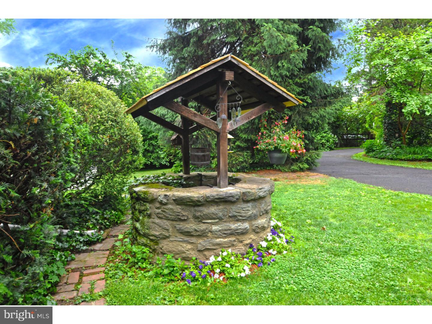 7708 Oak Lane Road Cheltenham, PA 19012 - Photo 6 of 32 Wishing well!
