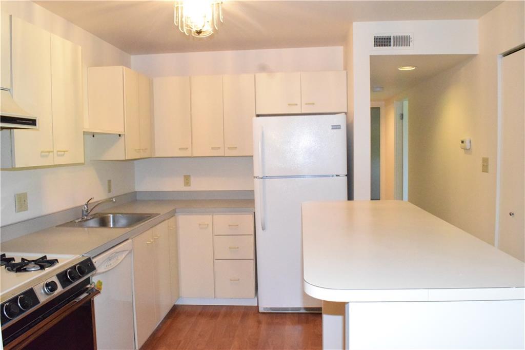 2002 Kenzie Road Pittsburgh, PA 15205 - Photo 8 of 24 Gallery Image 8