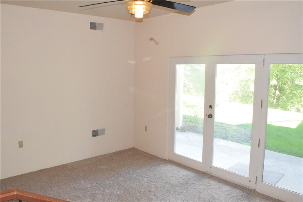 2002 Kenzie Road Pittsburgh, PA 15205 - Photo 10 of 24 Gallery Image 10