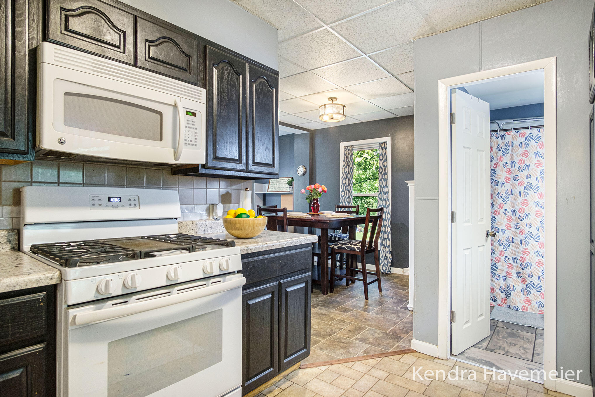 69 Grove Street Sparta, MI 49345 - Photo 9 of 25 DSCF9643