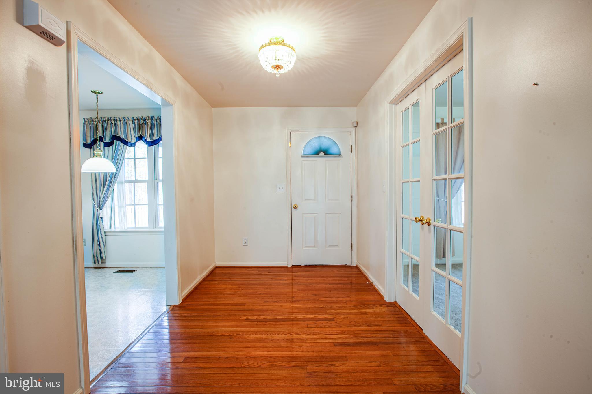 750 Poplar Road Stafford, VA 22556 - Photo 6 of 60 Entryway with Gleaming Hardwoods