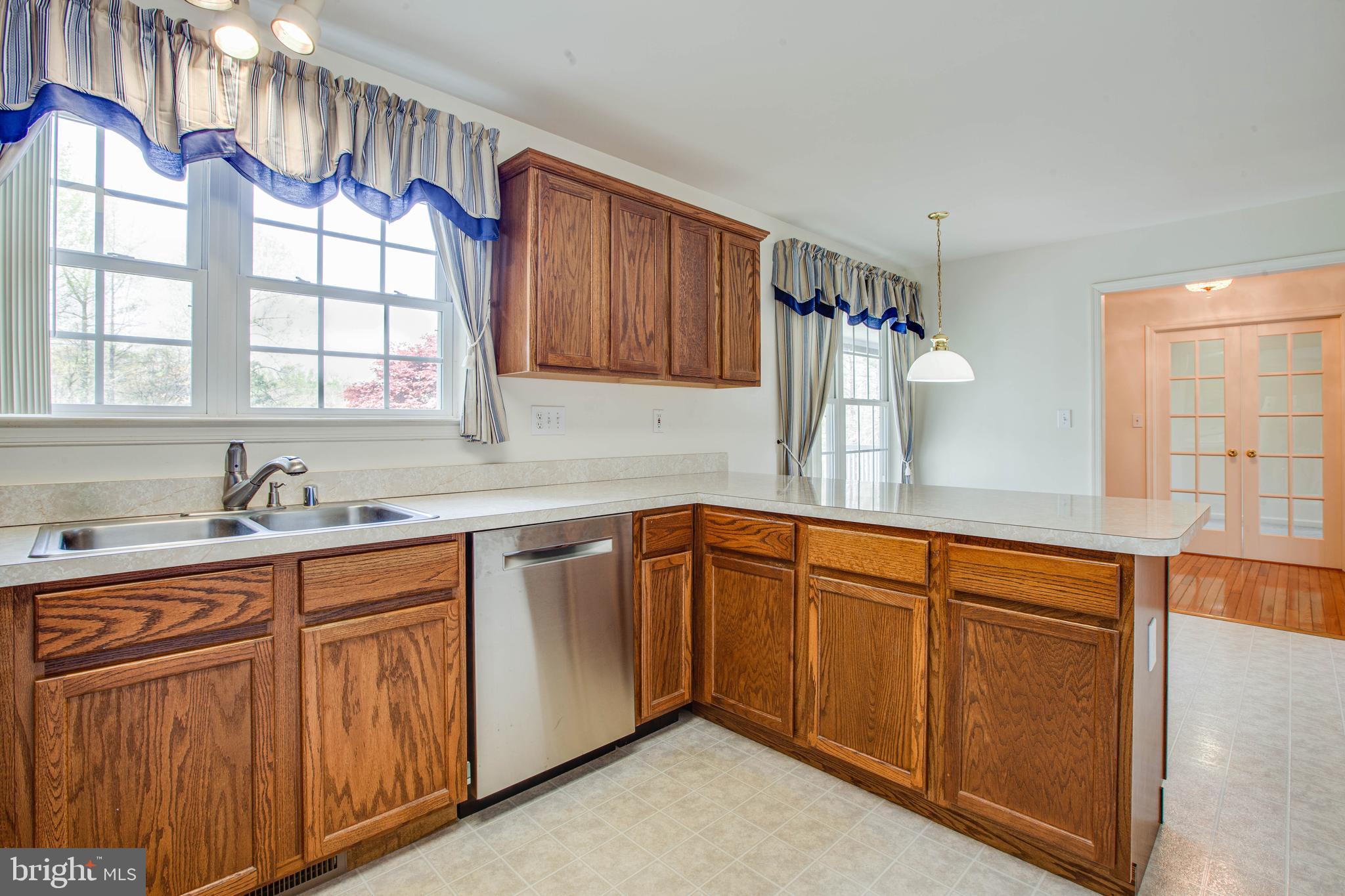 750 Poplar Road Stafford, VA 22556 - Photo 8 of 60 Large Windows in Kitchen Looking out to Front Yard