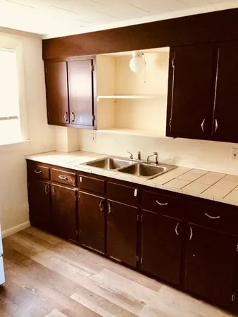 $1,100 | 245 County Street, Unit 8, Fall River, MA 02723