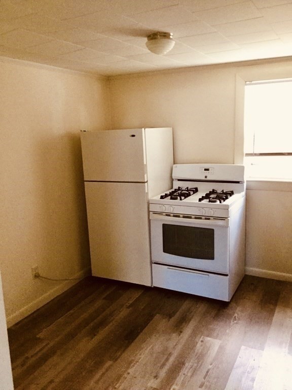 245 County Street, Unit 8 Fall River, MA 02723 - Photo 7 of 12