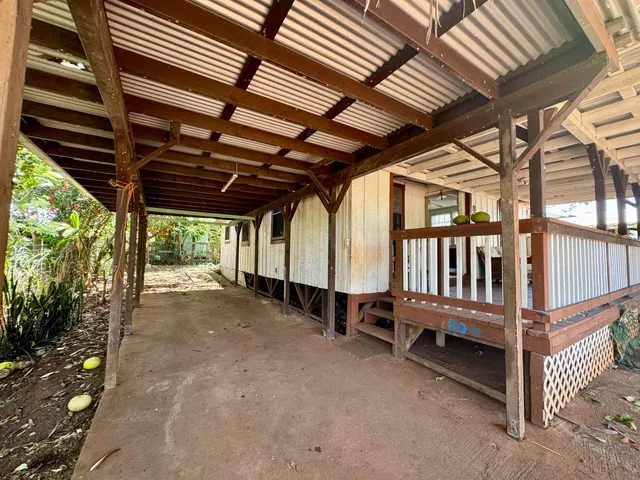 $325,000 | 1700 Okana Street, Kualapuu, HI 96757