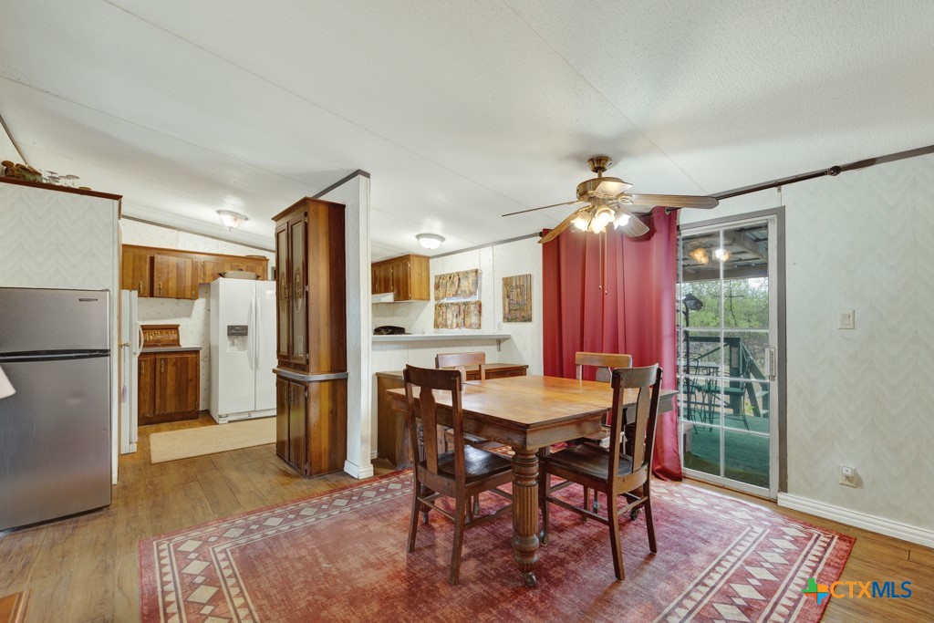 2525 Hugo Road San Marcos, TX 78666 - Photo 8 of 33