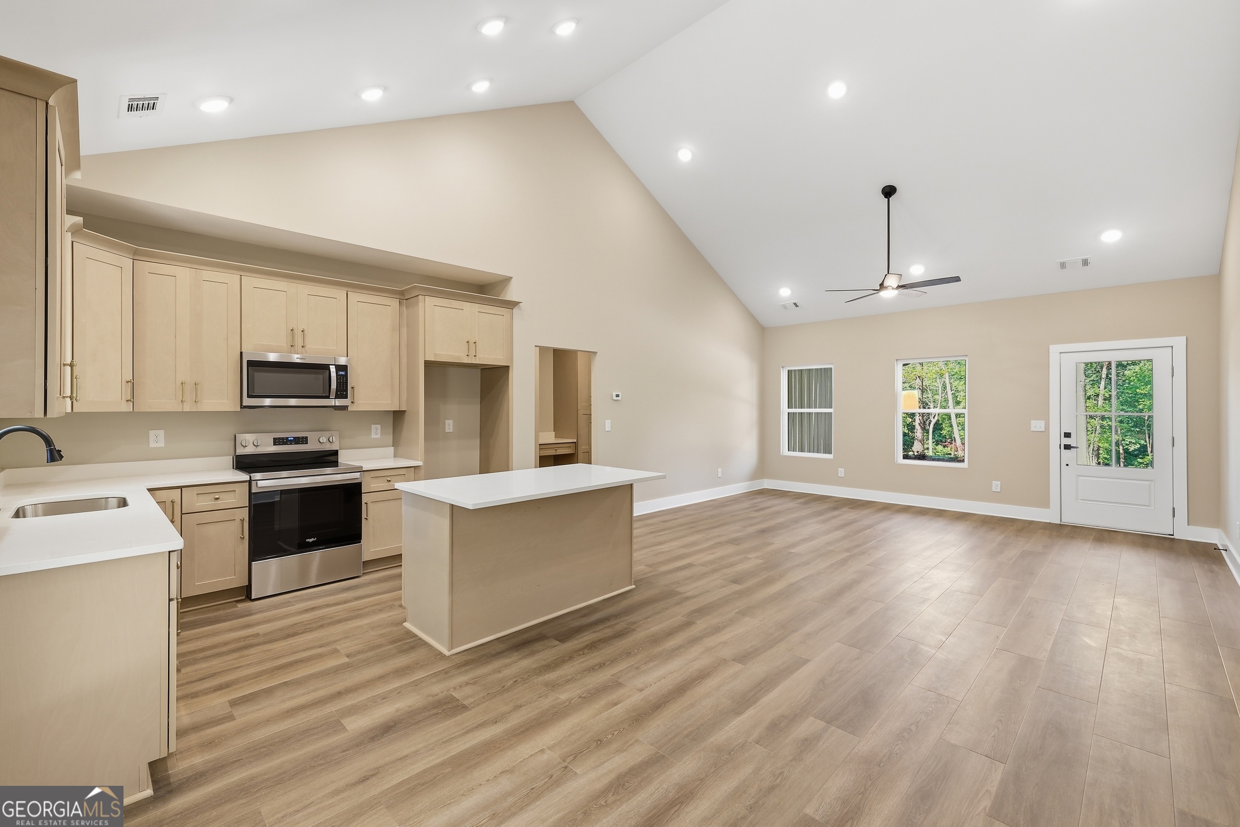 180 Edwards Road Cornelia, GA 30531 - Photo 7 of 54