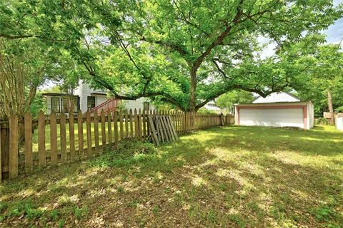 $995,000 | 1109 Travis Heights Boulevard, Austin, TX 78704