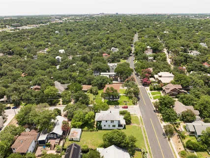 $995,000 | 1109 Travis Heights Boulevard, Austin, TX 78704