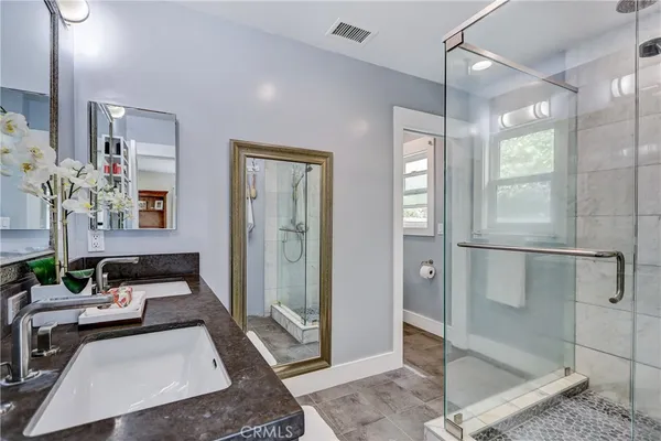 $2,599,000 | 2700 Elm Avenue, Manhattan Beach, CA 90266