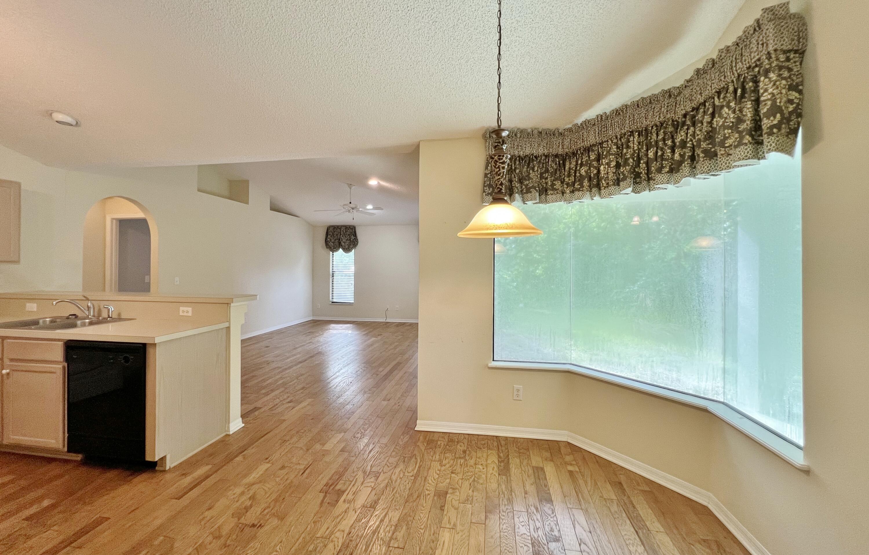 1775 Williamsburg Way Melbourne, FL 32934 - Photo 14 of 28 Breakfast Nook/Family Room