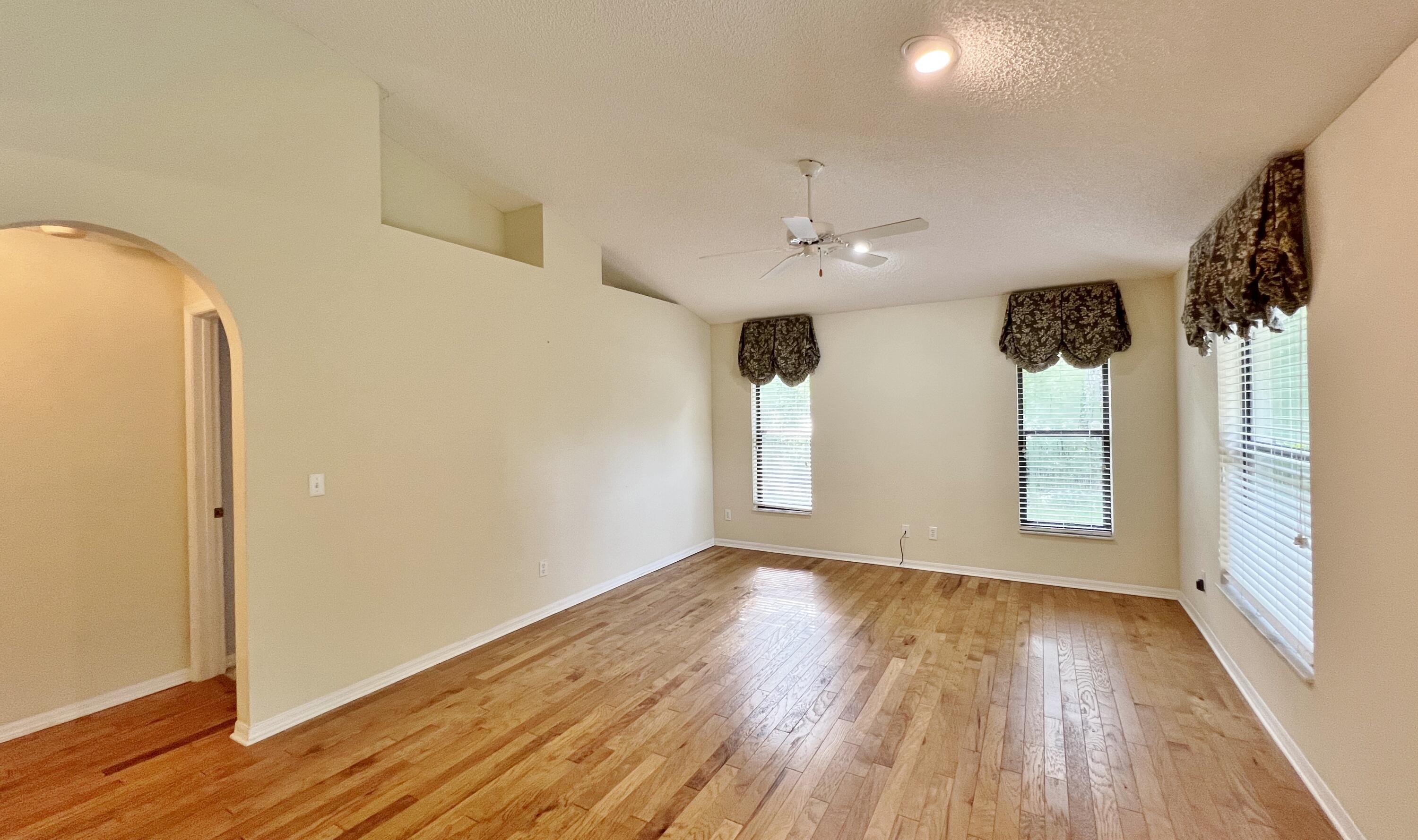 1775 Williamsburg Way Melbourne, FL 32934 - Photo 16 of 28 Family Room