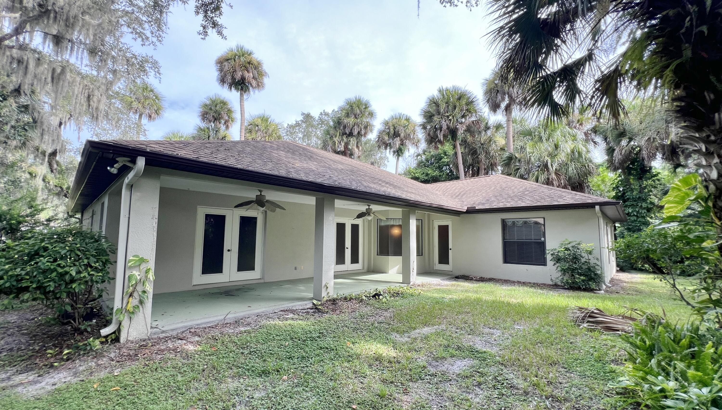 1775 Williamsburg Way Melbourne, FL 32934 - Photo 24 of 28 Back yard