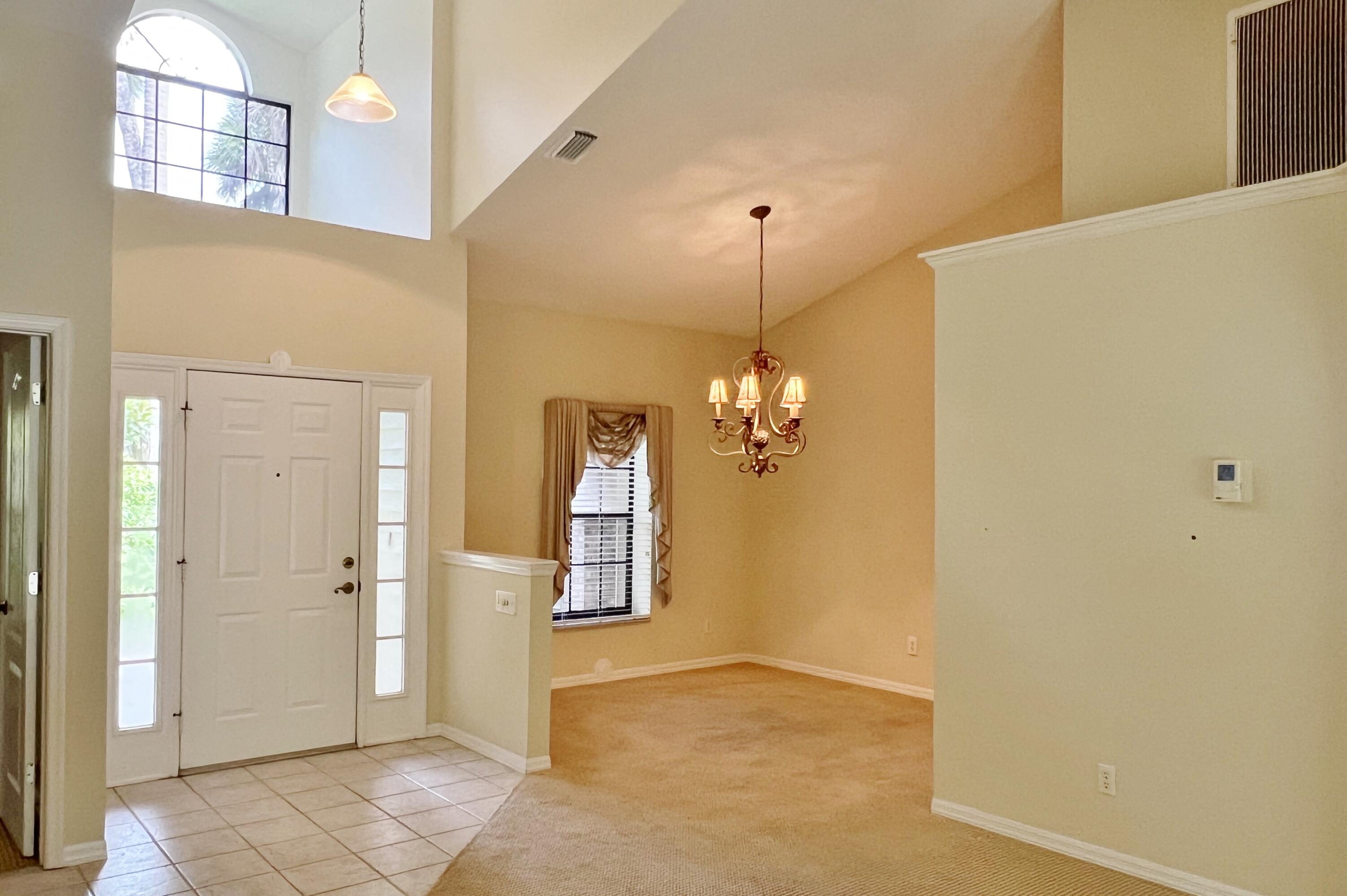 1775 Williamsburg Way Melbourne, FL 32934 - Photo 8 of 28 Living/Dining