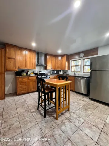 $180,000 | 59 Bowman Street, Wilkes Barre, PA 18702