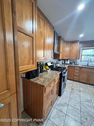 $180,000 | 59 Bowman Street, Wilkes Barre, PA 18702