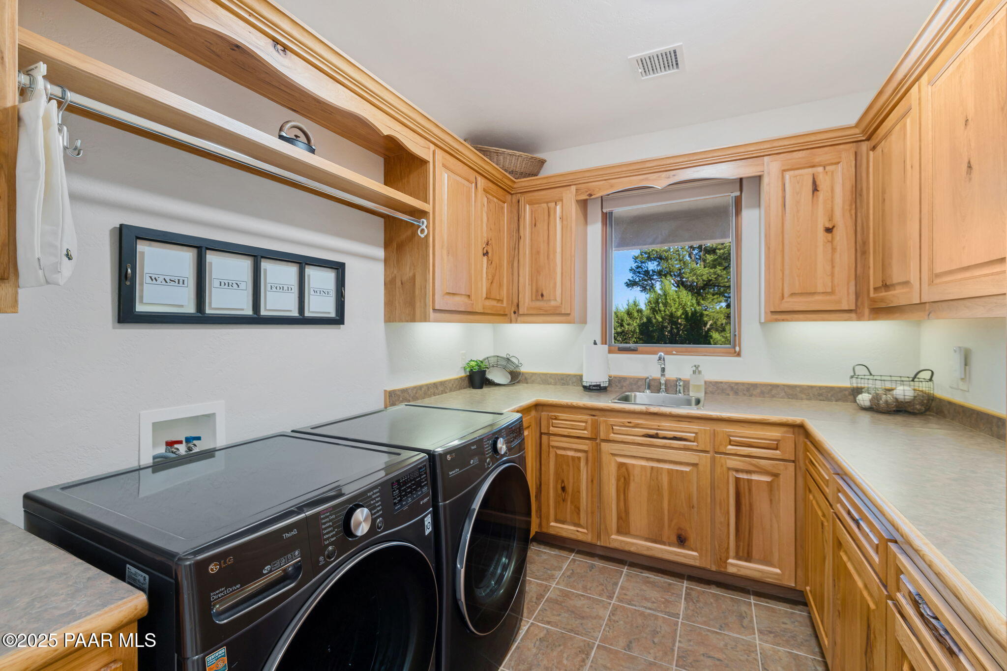 13995 North Thunderbird Road, Unit 74 Prescott, AZ 86305 - Photo 47 of 63 Laundry Room