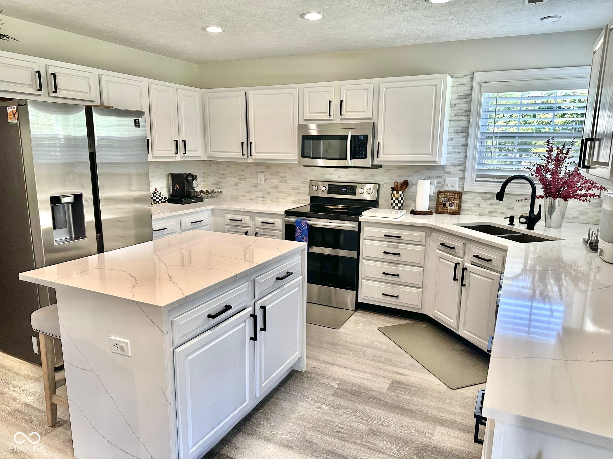 3517 White Cliff Way Whitestown, IN 46075 - Photo 5 of 16