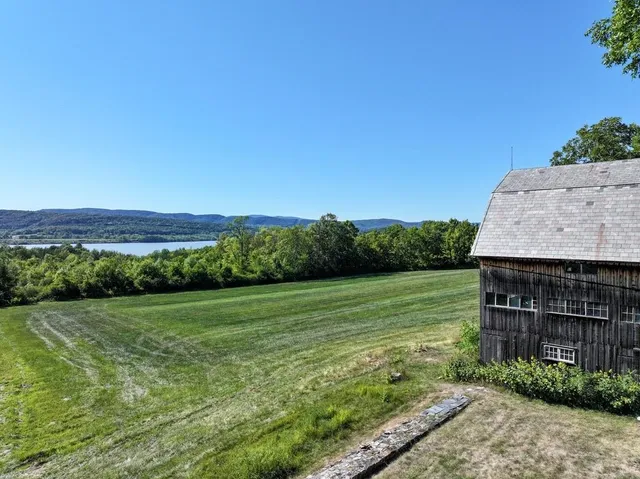 $1,600,000 | 157 Stevens Orchard Road, Orwell, VT 05760