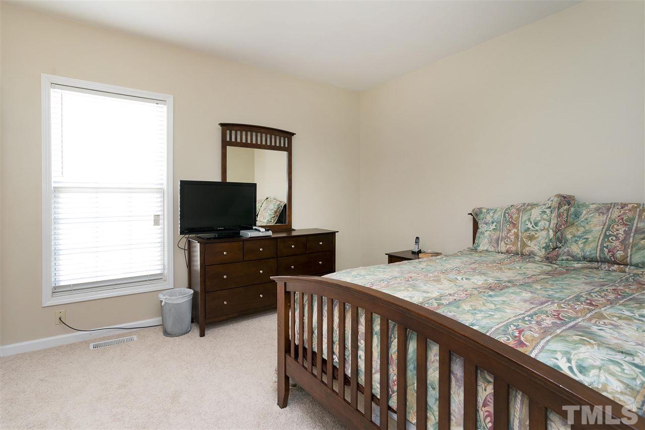 363 Seastone Street Raleigh, NC 27603 - Photo 17 of 25