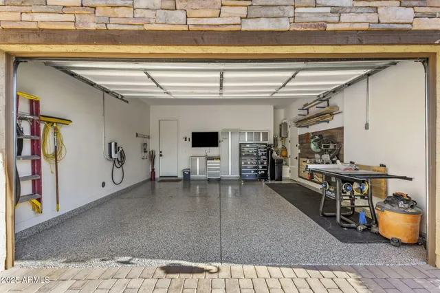 $1,549,000 | 22609 North 35th Place, Phoenix, AZ 85050