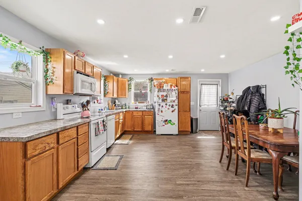 $299,900 | 201 East Main Street, Homer, MI 49245