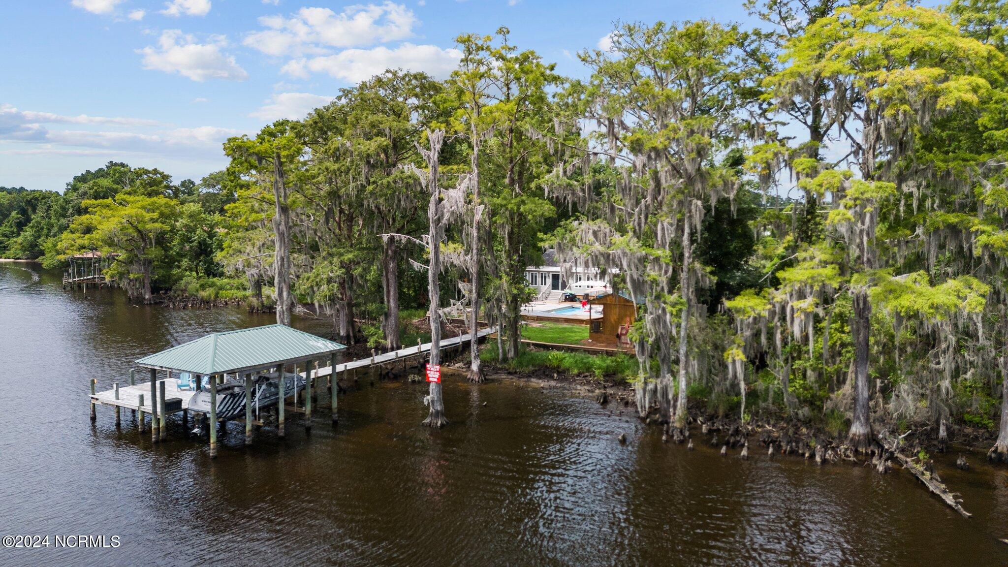 171 Perrytown Road New Bern, NC 28562 - Photo 37 of 54 37-web-or-mls-DJI_20240718112731_0713_D