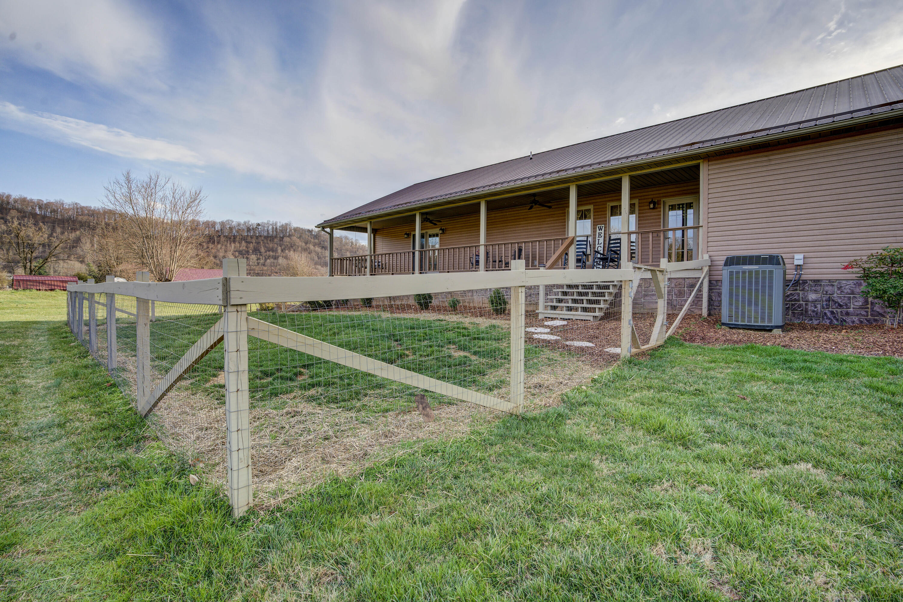 322 Price Road Elizabethton, TN 37643 - Photo 54 of 58 Price-Land--41