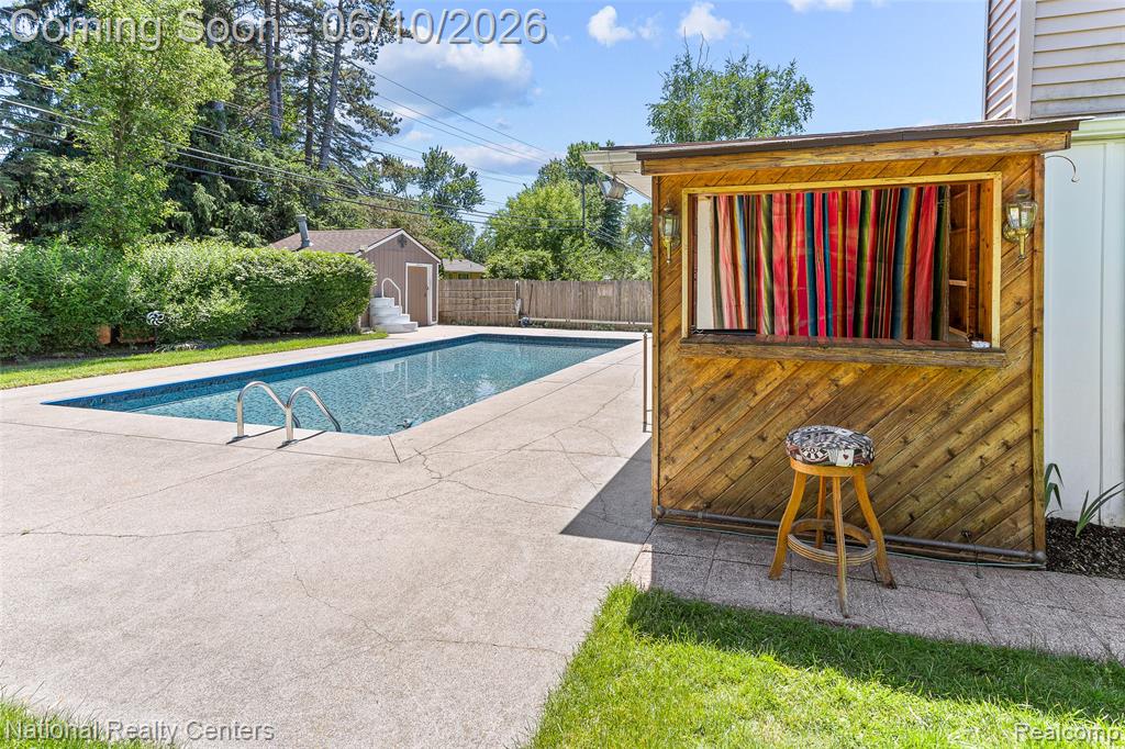 23950 Meadowbrook Road Novi, MI 48375 - Photo 32 of 39