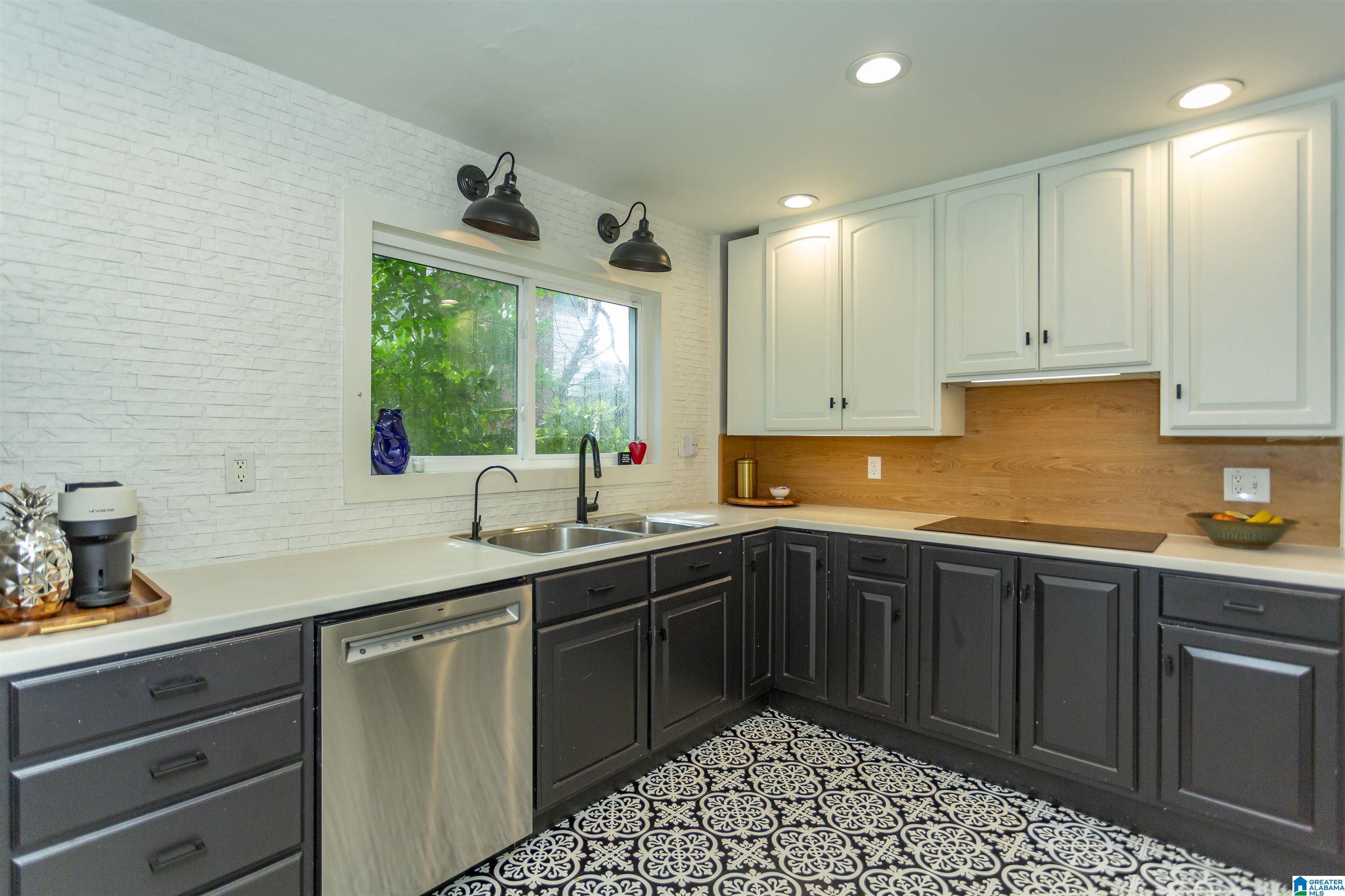 3529 Cliff Road South Birmingham, AL 35205 - Photo 21 of 84